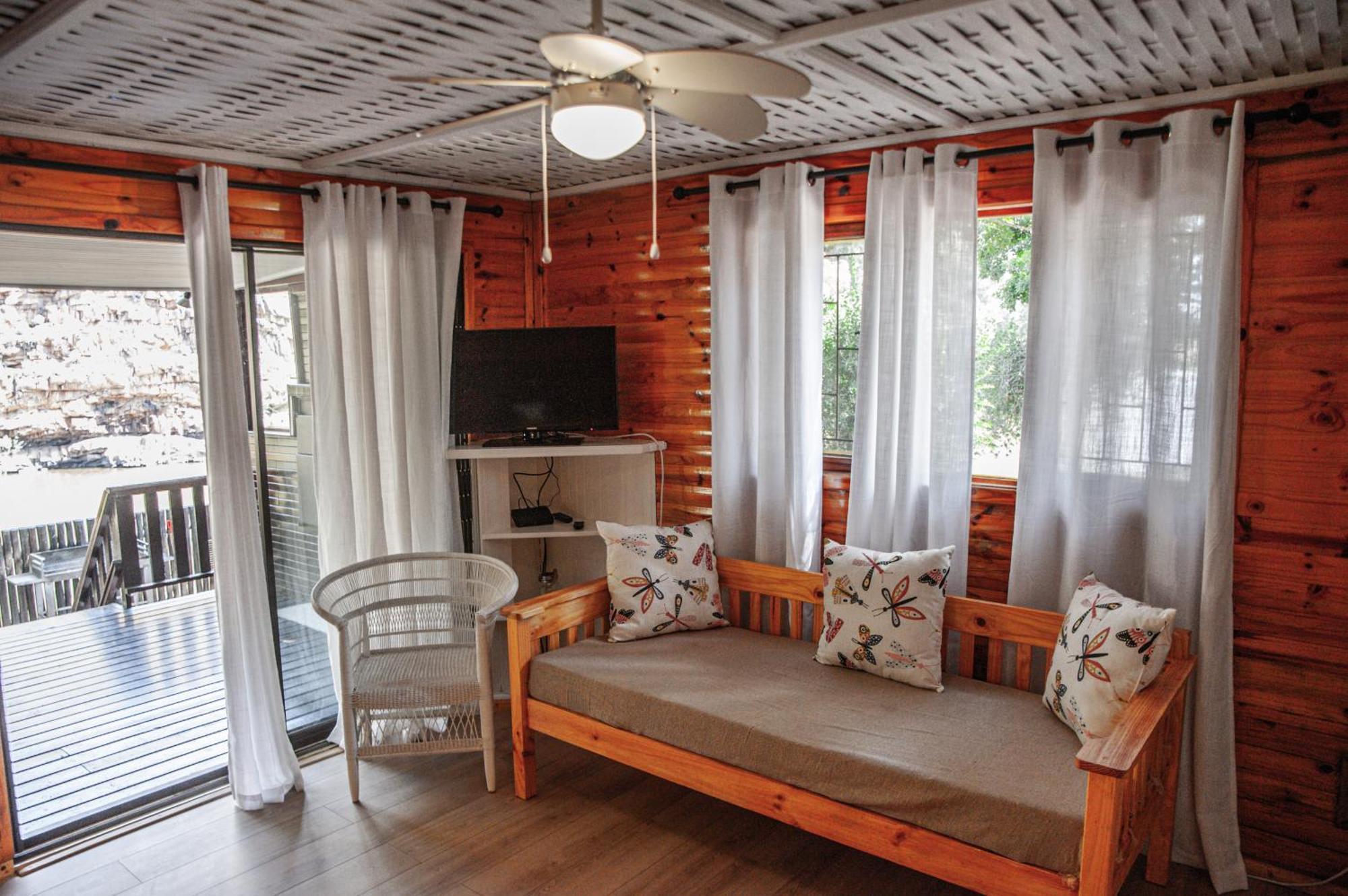 Olifantskrans River Cabins Bonnievale Dış mekan fotoğraf